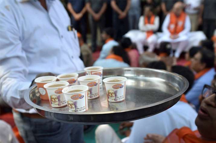 BJP leaders sip tea with people during PM Modi's 'Mann ki