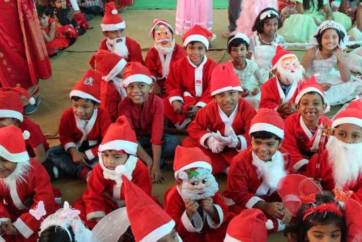 Hindu Jagran Manch Warns Aligarh Schools Against Celebrating Christmas Up Police Alerts All Sps India News India Tv