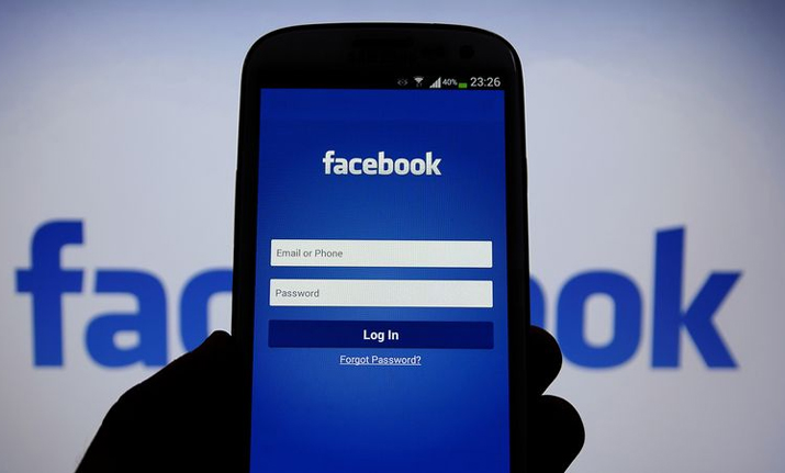 UK man's Facebook account suspended for sharing dead wife's