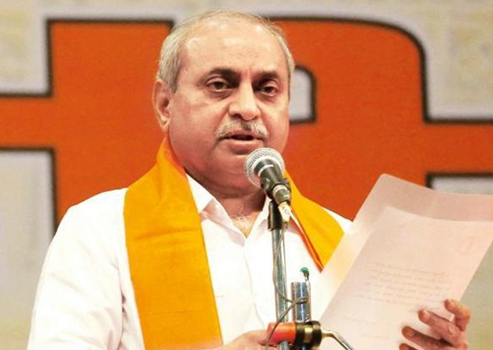 Hardik Patels asks sulking Gujarat Deputy CM Nitin Patel to