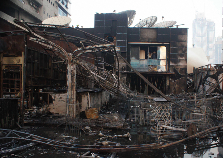 Mumbai Kamala Mills fire: Pub owners see no faults; 1Above