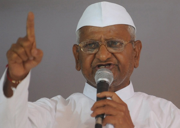 SC judges' comments expose unholy nexus: Anna Hazare