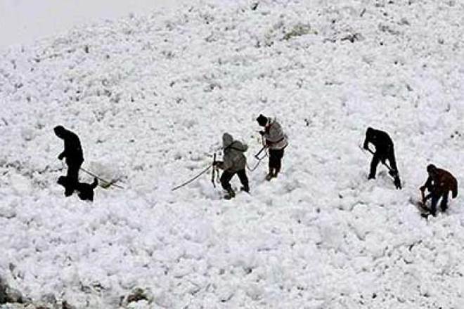 Jammu and Kashmir Another body recovered from avalanche