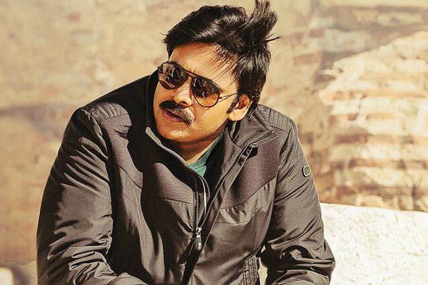 attarintiki daredi movie pawan kalyan hollister