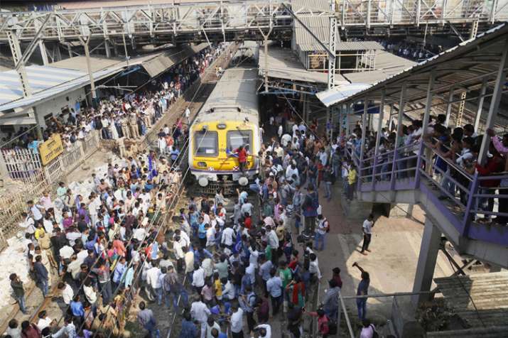Maharashtra Bandh: 16 FIRs registered in Mumbai, over 300