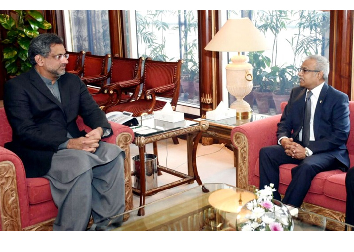 Maldives Foreign Minister Mohamed Asim and Prime Minister