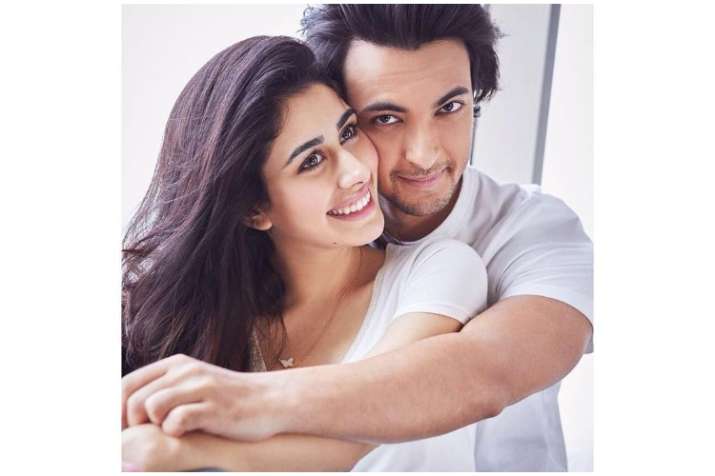 Aayush Sharma, Warina Hussain