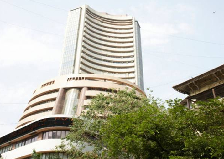 Sensex recovers 157 points to open at 33,931, Nifty above