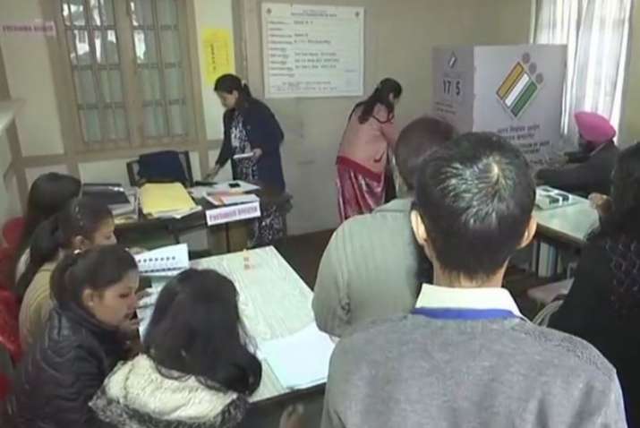 EVM glitches reported at Shillong model booth