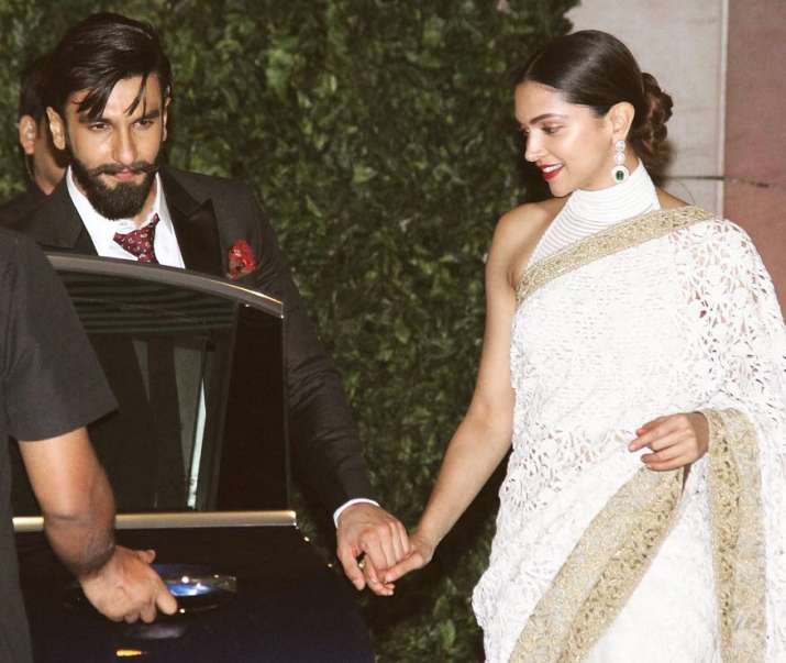 Lovebirds Deepika Padukone And Ranveer Singh S Throwback Pics From A Friend S Wedding Go Viral Bollywood News India Tv