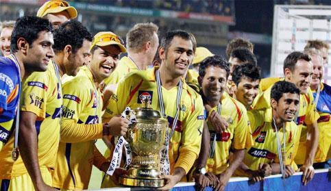 India Tv - CSK won the trophy back to back in 2010 and 2011.