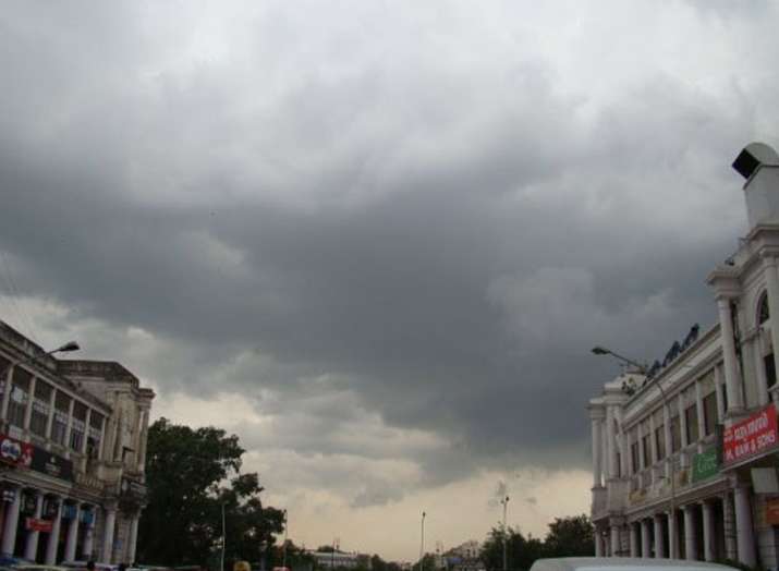 Delhi records maximum temperature of 35 degrees celsius, may experience