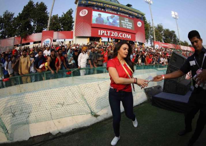 Kings XI Punjab owner Preity Zinta hails boys after winning start at IPL  2018; See pics | Cricket News – India TV