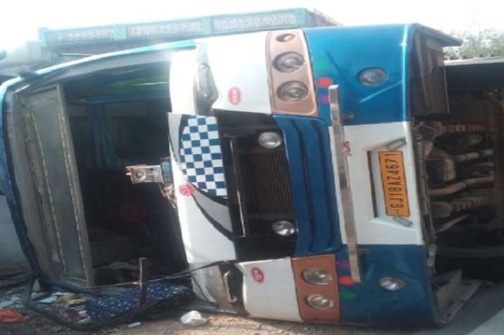 At least 20 tourists from Gujarat were injured in the road