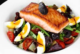 Attention bodybuilders! High-protein diet may increase risk