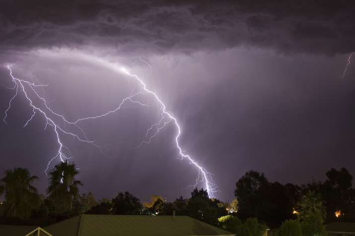 Thunderstorm Severe Dust Storm Hits Delhi Ncr Region Imd Issues Alert For 15 States India 