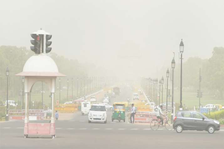 Delhi Turns Into Gas Chamber Due To Dust Storm In Western India ...