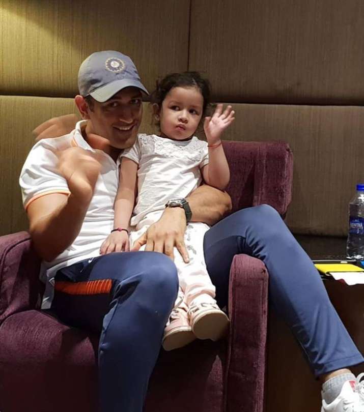 India Tv - MS Dhoni and his daughter Ziva