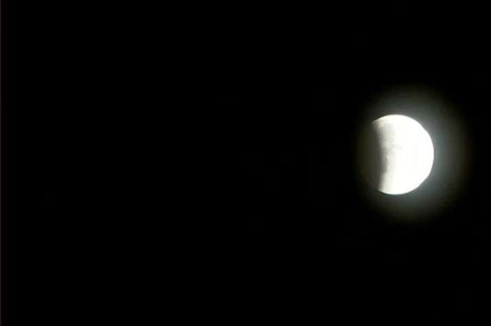  India Tv - The visuals of the lunar eclipse of Thiruvananthapuram 