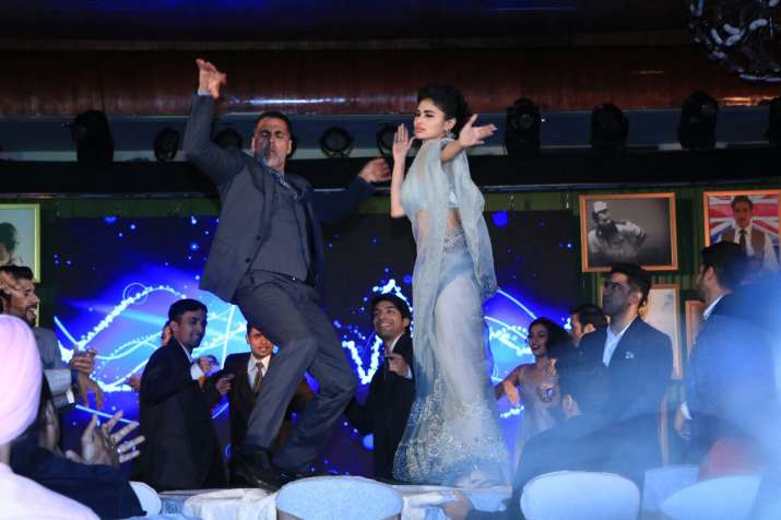 India Tv - Mouni Roy and Akshay Kumar
