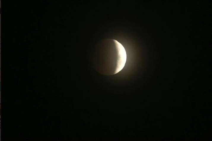  India Tv - Visuals of the lunar eclipse of Ludhiana Punjab 