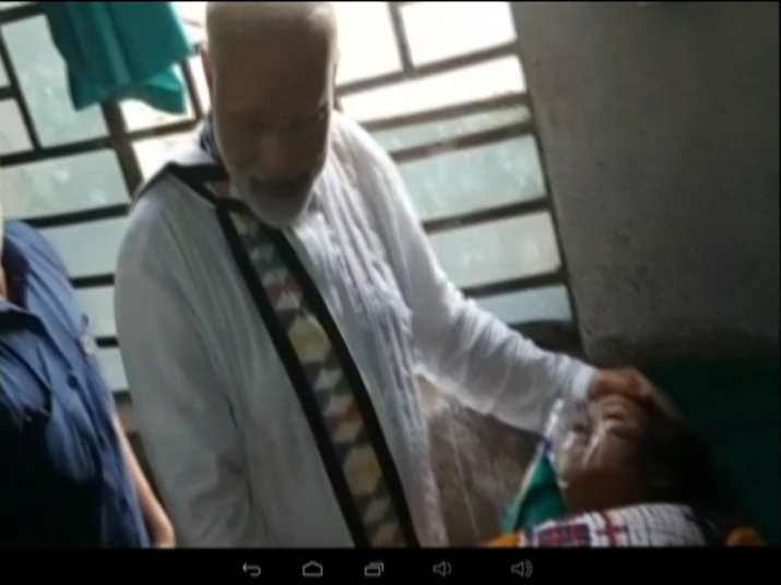 India Tv - PM Modi meets injured people