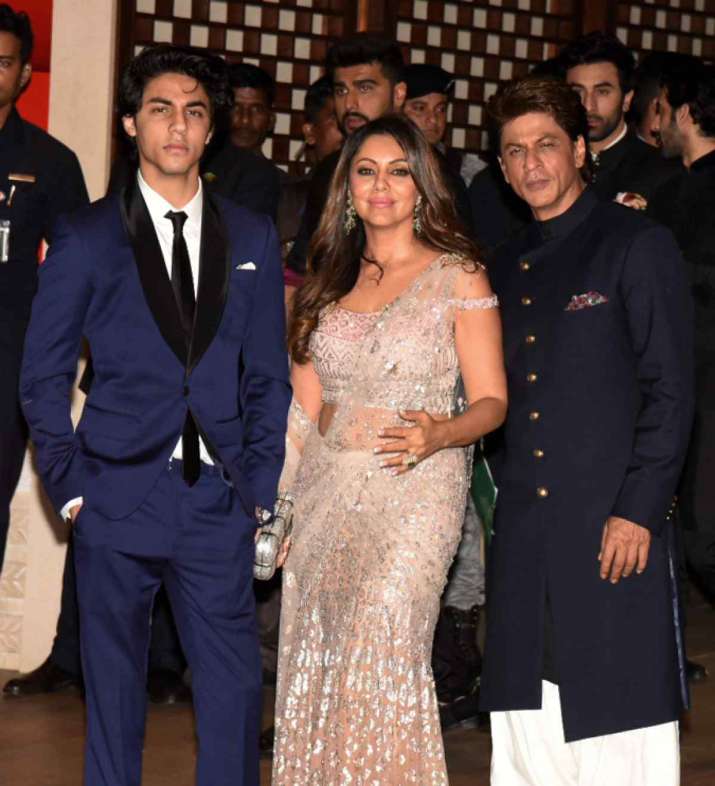  India TV - Aryan Khan with SRK and Gaur Khan at Ambani party 