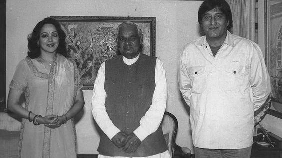 Throwbacks Pictures: Late former PM Atal Bihari Vajpayee with Aishwarya ...