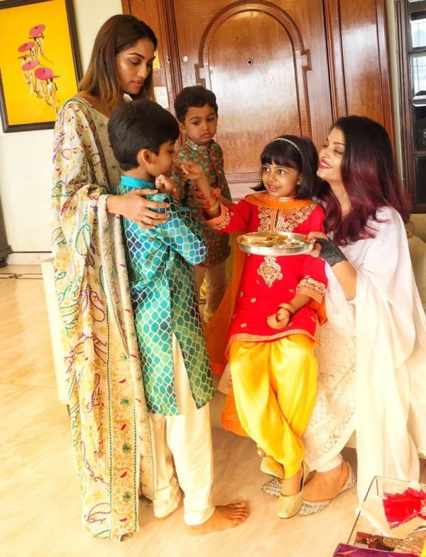 Aishwarya Rai Bachchan Shares Beautiful Pictures With Mother And ...