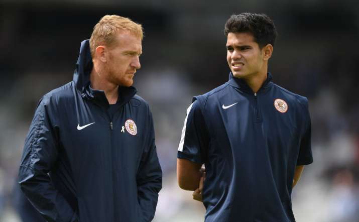 India Tv - Arjun Tendulkar chats with MCC Head Coach Steve Kirby