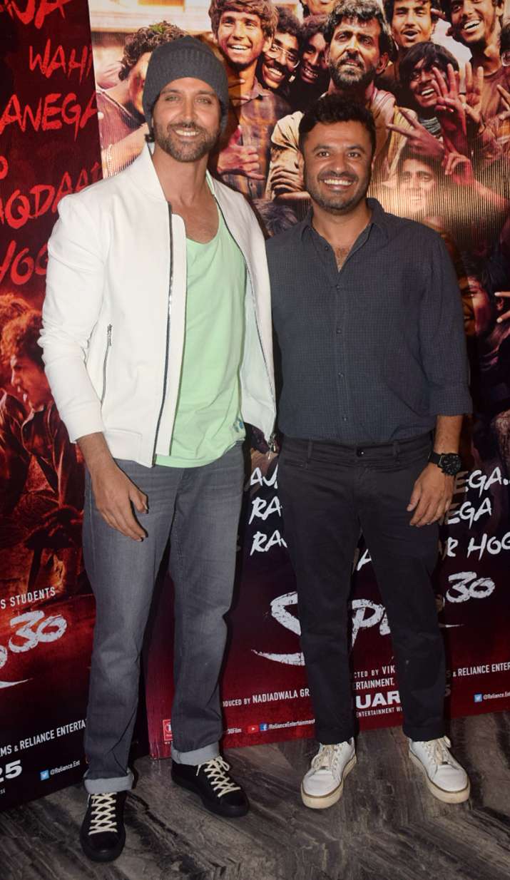 super 30 tv premiere