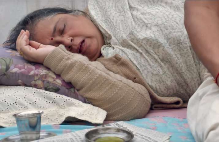 India Tv - Varun Dhawan's onscreen mother in Sui Dhaaga