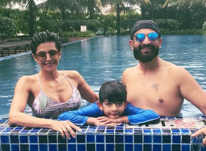 Mandira Bedi to participate in running marathon with son Vir | Celebrities  News – India TV