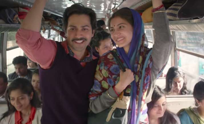 India Tv - Varun Dhawan and Anushka Sharma in Sui Dhaaga