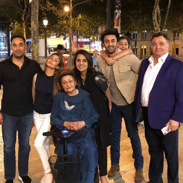 India Tv - Remembering Raj Kapoor and Krishna Kapoor’s iconic love story