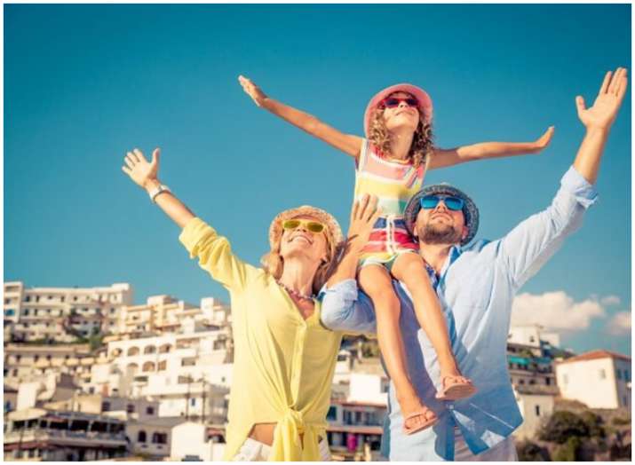 5 tips to keep in mind while booking your New Year travel