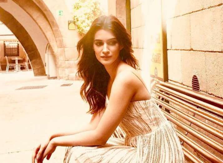 Housefull 4 Star Kriti Sanon Asks ‘anonymous’ Women To Come Out With