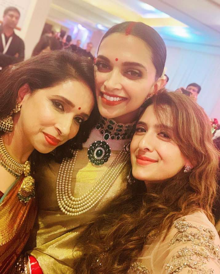 India Tv - Deepika Padukone and Ranveer Singh's royal Bengaluru reception