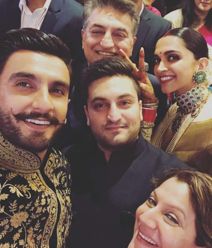 India Tv - Deepika Padukone and Ranveer Singh's royal Bengaluru reception