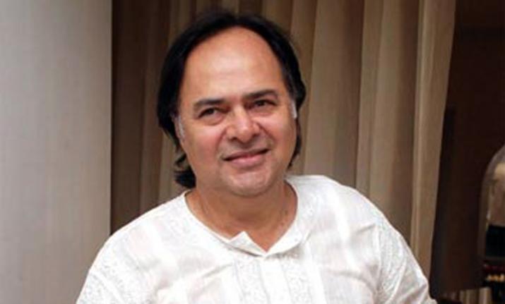 Remembering Farooq Sheikh On His Death Anniversary 10 Best Films Of The Actor Celebrities