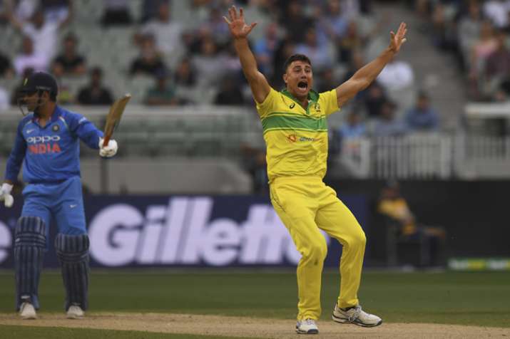 India Vs Australia 3rd Odi Live Cricket Score Kohlis Departure