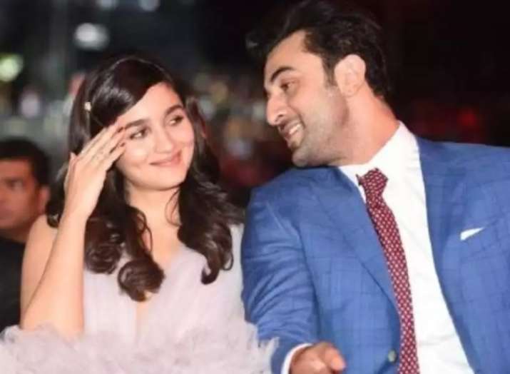 WATCH Alia Bhatt Reveals she ‘wants to keep Ranbir Kapoor as a Friend