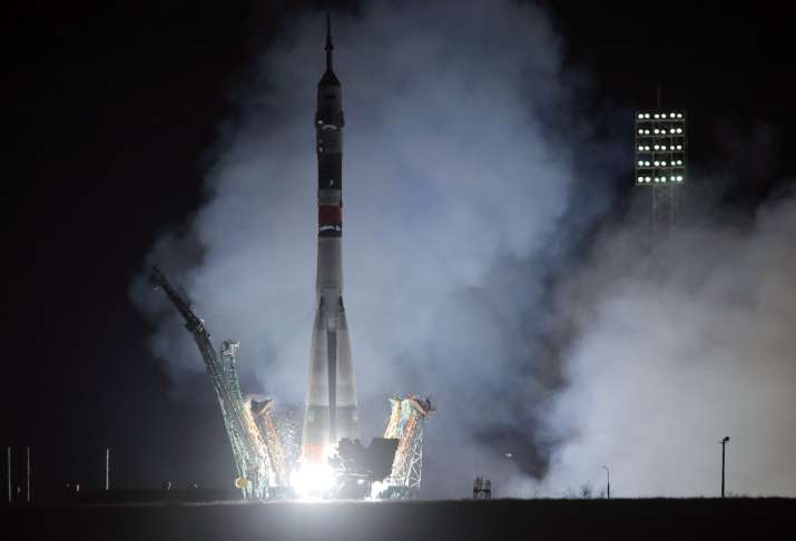 US-Russian crew blasts off to International Space Station