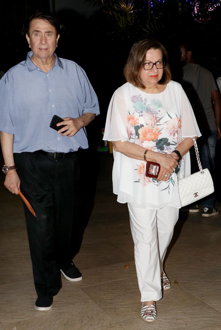 India Tv - Karisma Kapoor's parents Randhir and Babita Kapoor