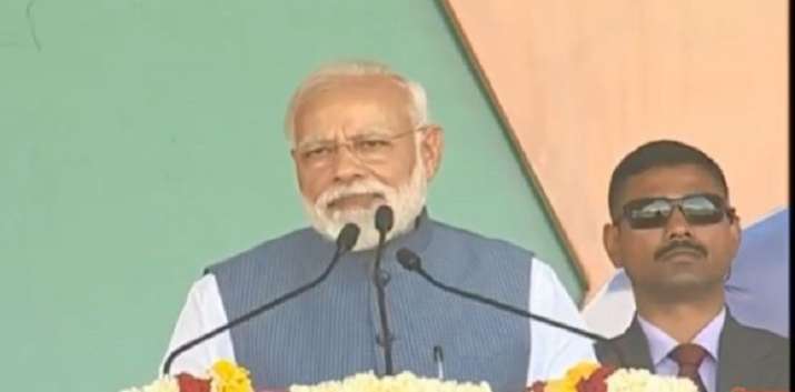 PM Modi addressing a rally in Dhar district of Madhya