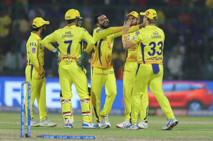 Highlights Ipl 2019 Clinical Chennai Super Kings Hold Their Nerves To 