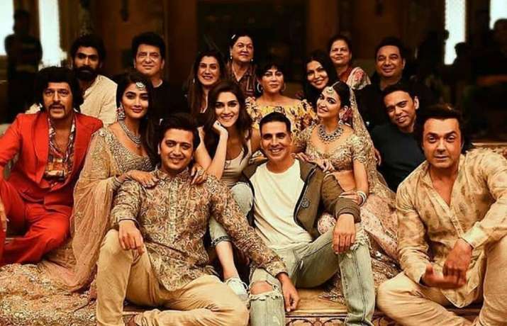 India Tv - Housefull 4 star cast. Akshay Kumar to be seen as a bald king of the 16th century.