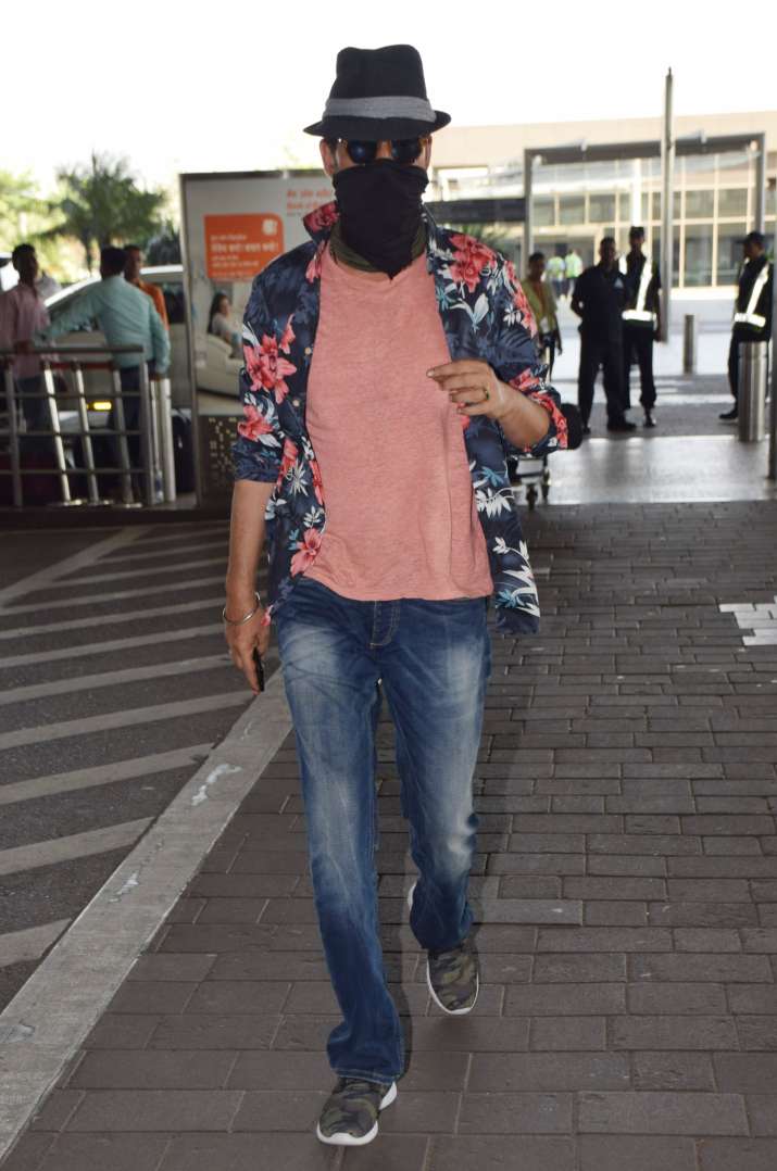  India TV - Irrfan Khan spotted at Mumbai airport. 