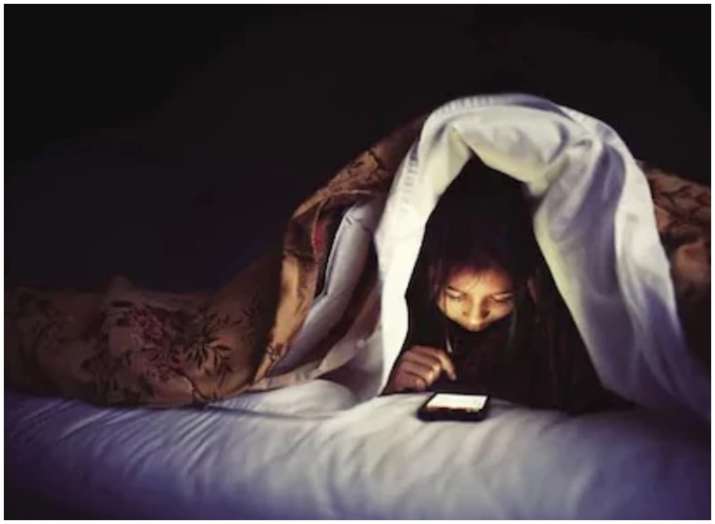 Just 16-minute sleep loss daily can hamper your job, finds study