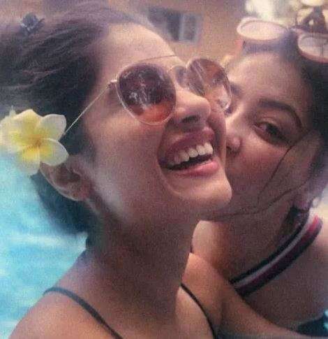 India Tv -  Krishna Mukherjee and Aditi Bhatia are chilling in Goa